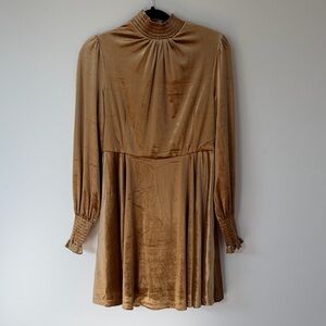 Elegant Long Sleeve Velvet Dress